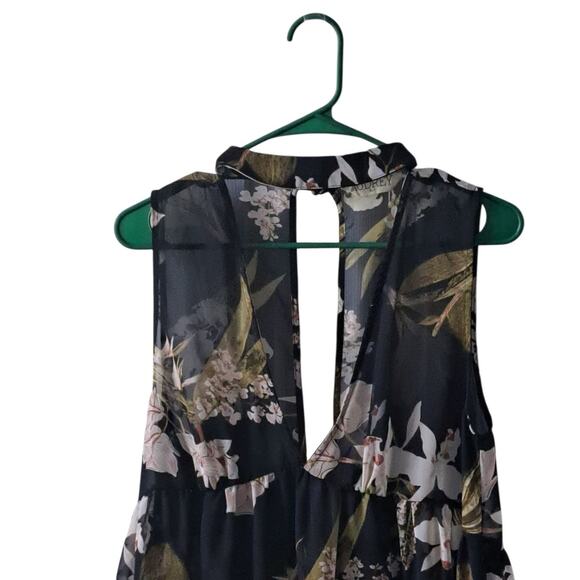 Audrey 3+1 Black Floral Sheer Sleeveless Top - Size Small - Picture 2 of 6